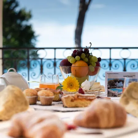 Hotel Holiday Sul Lago Bolsena Exterior photo